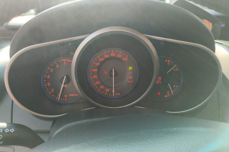 Used Mazda CX-7 2014 2.3T Smart All-Wheel Drive Supreme Edition Instrument Cluster