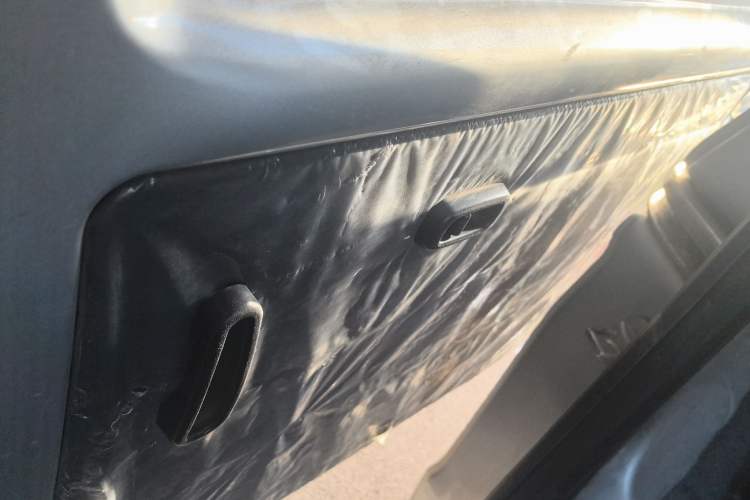 Used Wuling Hongguang V 2019 1.5L Base Window-Sealed Vehicle China VI LAR