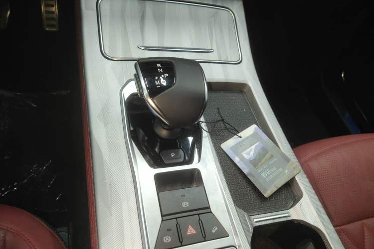 Used JETOUR X70 PLUS 2023 1.5T DCT Brave PLUS 5-Seater