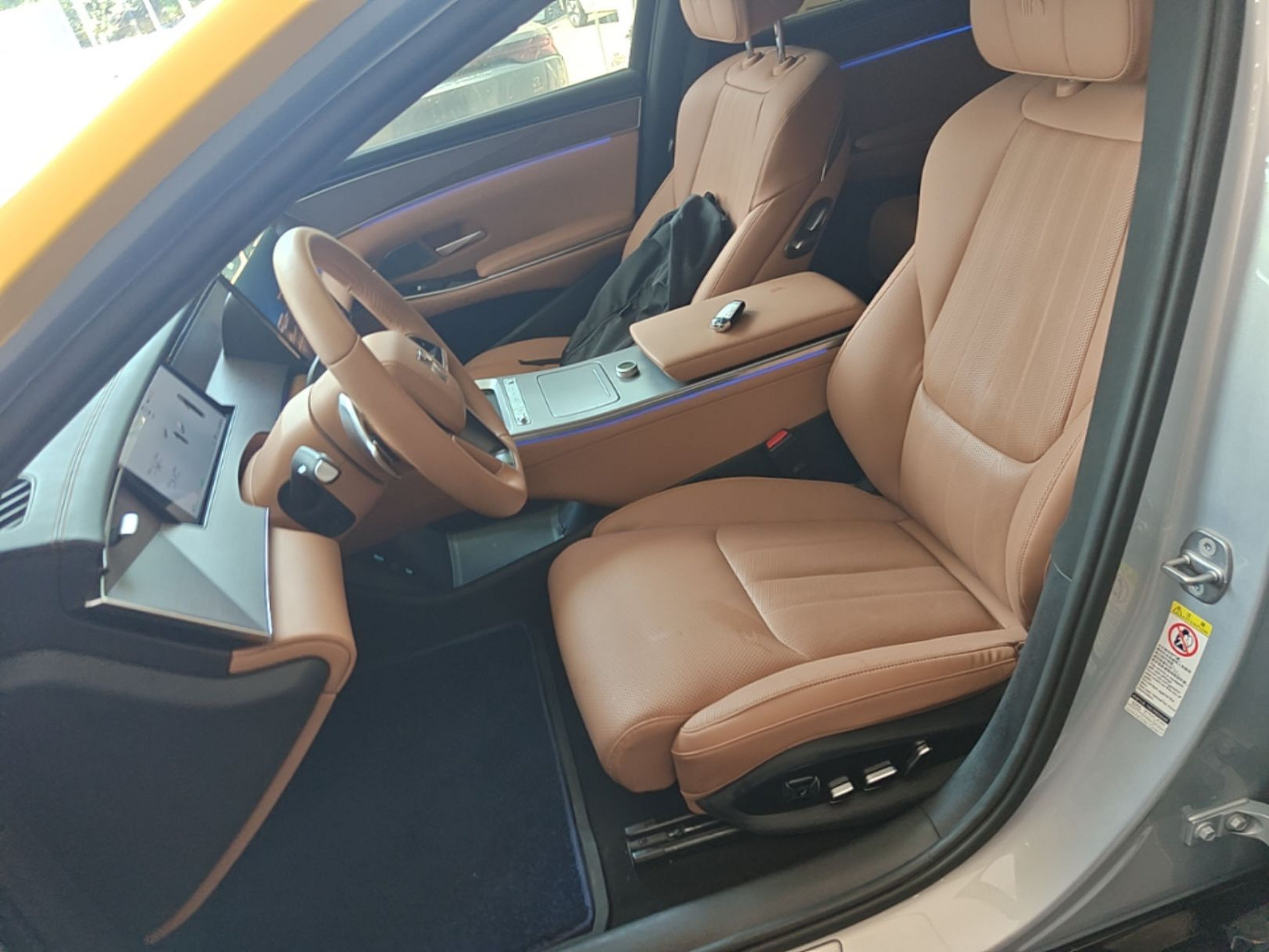 Interior delantero