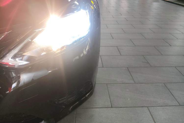 Used Nissan Sylphy 2019 Classic 1.6XE CVT Comfort Edition Left Front Headlight