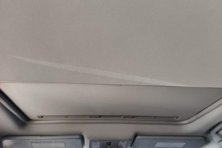 Used FORTHING Joyear X5 2015 1.6L Manual Luxury Model Headliner