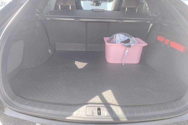 Used Lexus RX 2023 350h Four-Wheel Drive Enjoyment Version Trunk