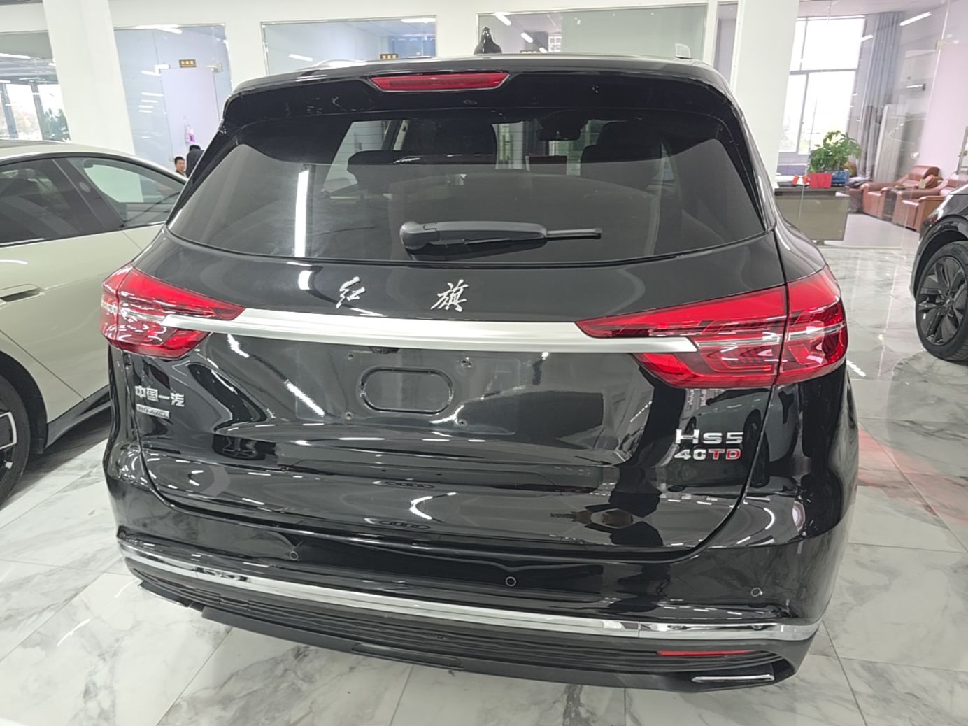 Hongqi HS5 2022 2.0T Smart Connect Flagship All-Wheel Drive LeGou Edition — снимка 5