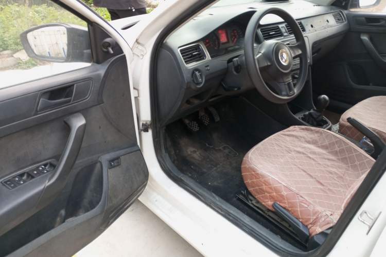 Used Volkswagen Santana 2015 1.4L Manual Fashion Edition Driver Seat