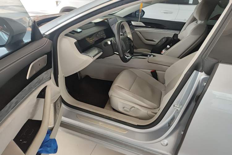 Used NETA S 2022 Extended-Range Version 1160 km Rear-Drive Big Edition
