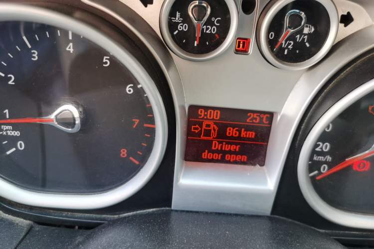 Used Ford Focus 2012 Hatchback Classic 1.8L Manual Fashion Edition