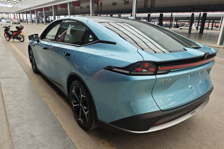 Used Deepal L07 2024 230Max Qiankun Intelligent Driving ADS SE Range-Extended Version
