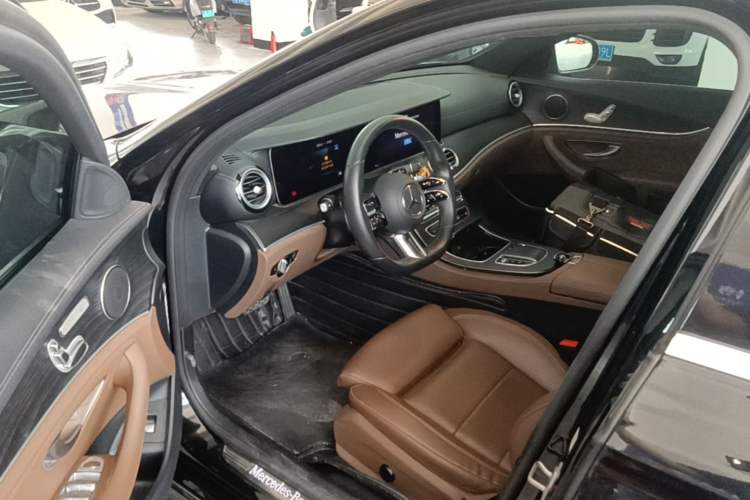 Used Mercedes-Benz E-Class 2021 Facelift E 260 L Sport Edition