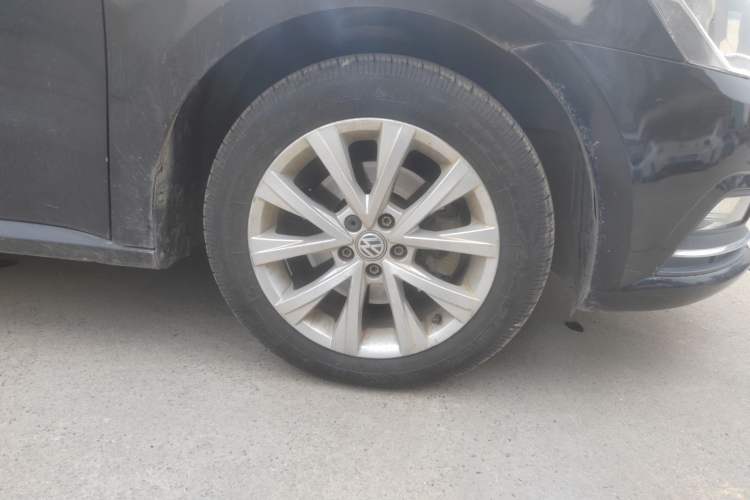 Used Volkswagen Lavida 2015 1.6L Automatic Comfort Edition