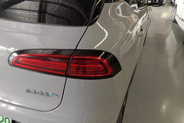 Used Wuling Bingo PLUS 2024 401 km Range 5-Seater Version
