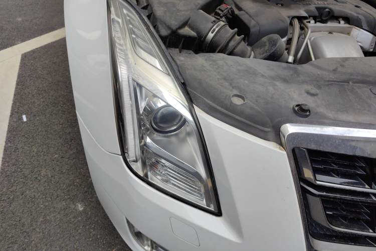 Used Cadillac XTS 2016 28T Elite Edition Right Front Headlight