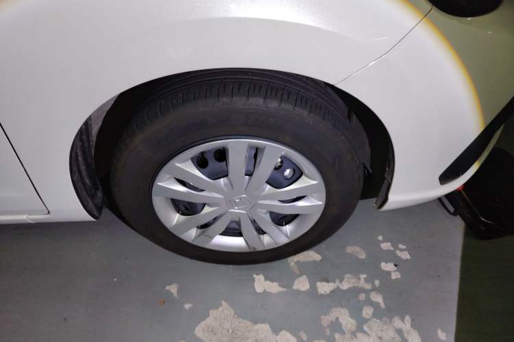 Used Honda Fit 2023 1.5L CVT Trend Edition Right Front Wheel Hub