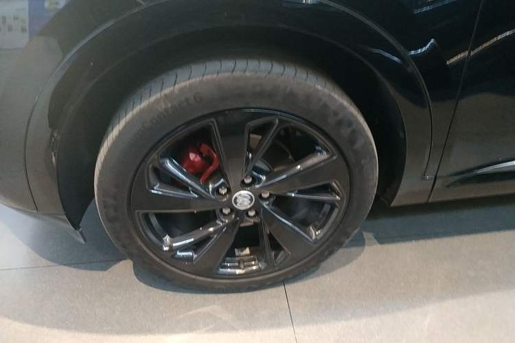 Used Buick Envision 2022 Encore S GS Two-Wheel Drive Smart Sport Model