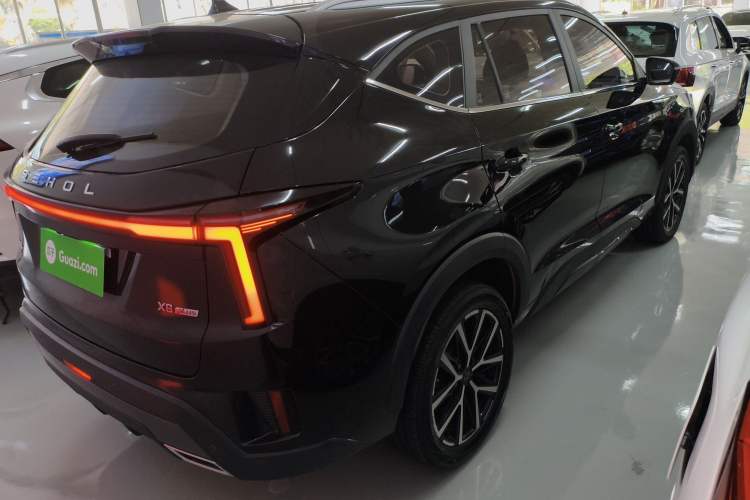 Used SOL X8 PLUS 2023 1.5 TGDI DCT Smart Edition 7-Seater
