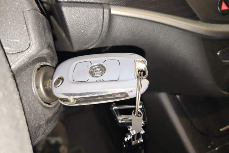 Used Buick Verano 2020 20T CVT Leading Edition Interior 1