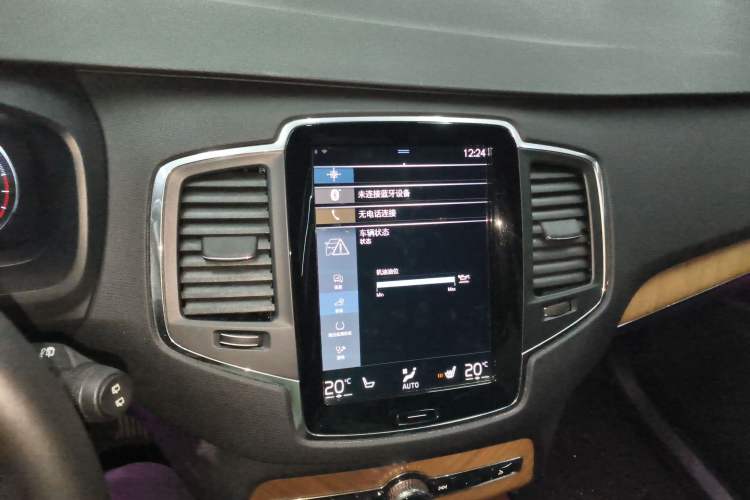 Used Volvo XC90 2022 B5 Smart Drive Luxury Edition 5 Seats