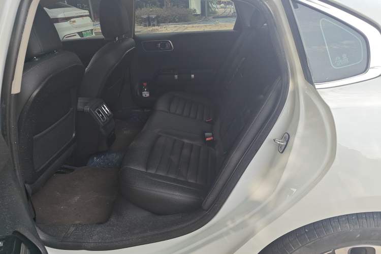 Used Citroen C6 2021 400THP Comfort Edition