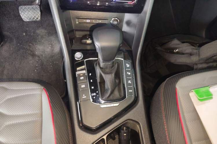 Used Volkswagen Tiguan L New Energy 2022 430 PHEV Plug-in Hybrid Flagship Edition
