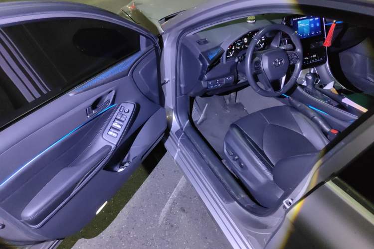 Used Toyota Avalon 2022 2.0L Luxury Edition
