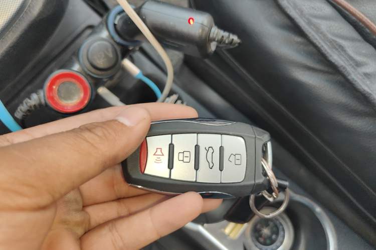 Used Haval M6 2018 1.5T Manual Two-Wheel Drive Elite Model Vehicle Key