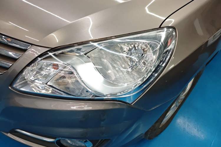 Used Hyundai Celesta 2011 1.6L Manual Luxury Model
