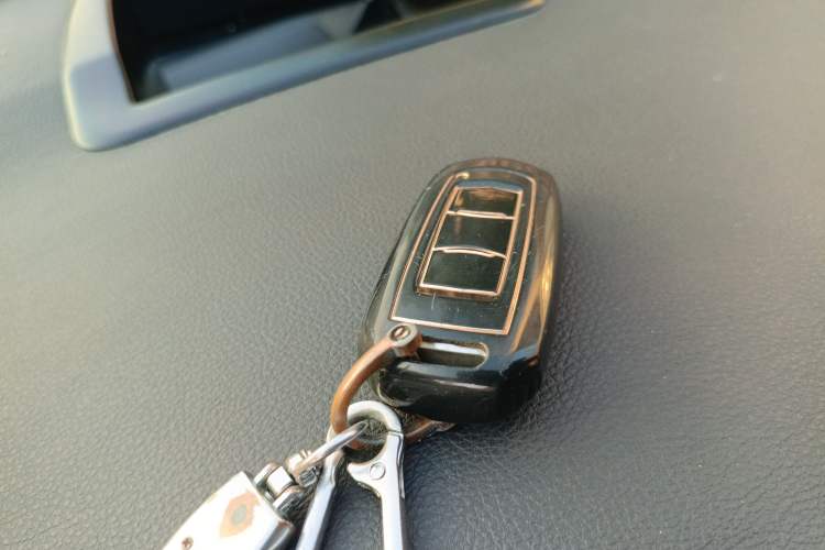 Used Geely Auto Emgrand GT 2015 1.8T Flagship Model