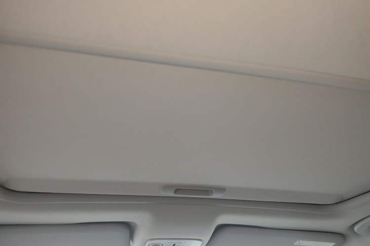 Used Citroen C5 2013 2.3L Automatic Zunyu Model