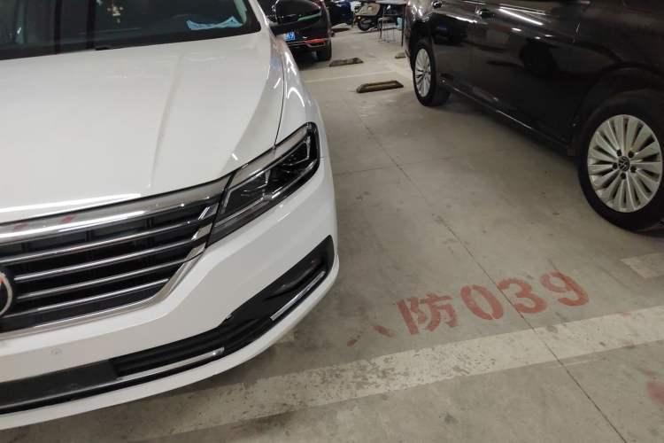 Used Volkswagen Lavida 2021 1.5L Automatic Comfort Edition Left Front Headlight