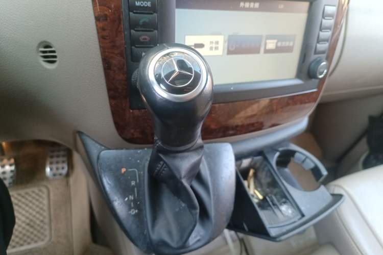 Used Mercedes-Benz Viano 2015 3.0L Partner Edition