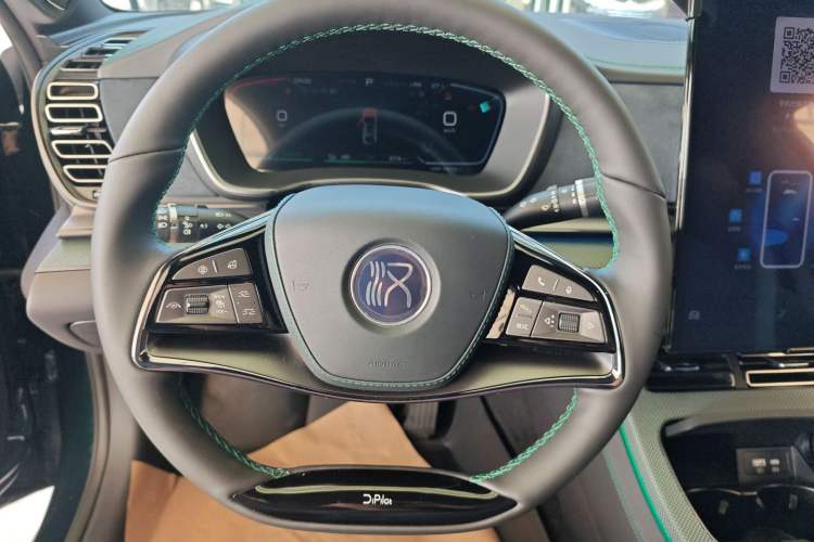 Used BYD Han 2022 EV 610 km All-Wheel-Drive Qianshan Cui Limited Edition
