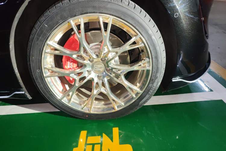 Used Avatr 12 2025 Updated Royal Theater Edition
