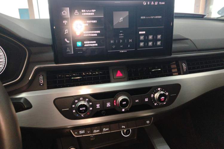 Used Audi A4L 2023 40 TFSI Fashion Dynamic Model