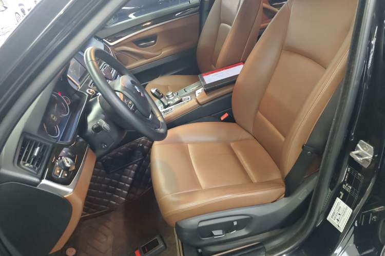 Used BMW 5 Series 2017 525Li Leading Model