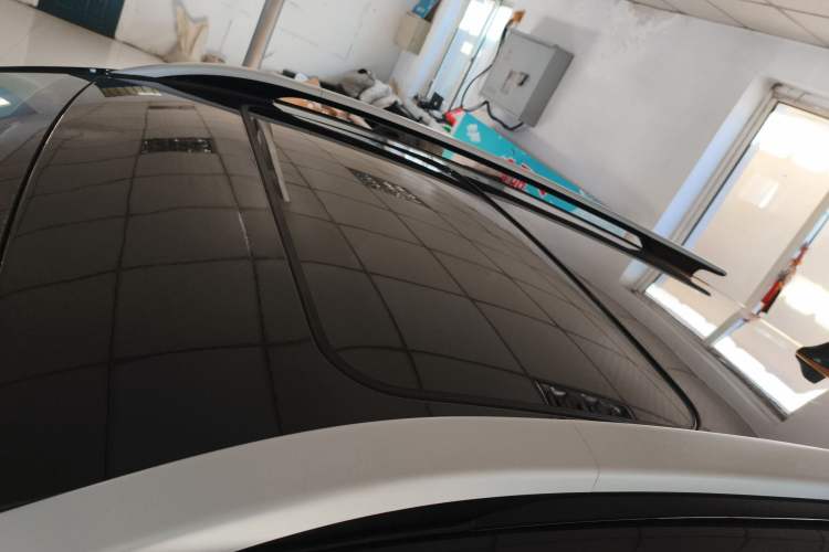 Used Kia kx1 Stonic 2021 1.4L CVT Sunroof Model Roof