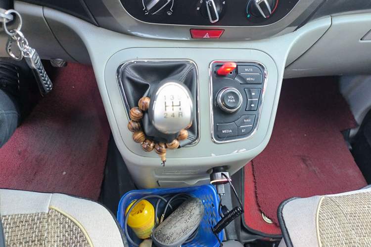 Used JAC Refine M3 2015 Maker Edition 1.6L Luxury Smart Version
