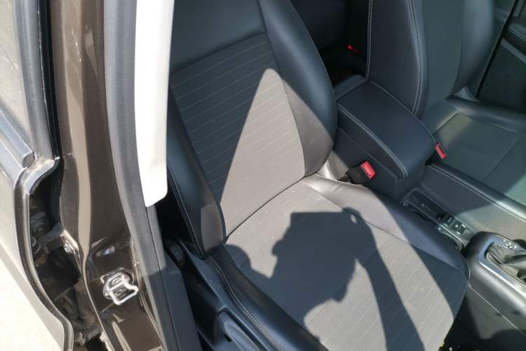 Used Volkswagen Tiguan 2016 280TSI Automatic Two-Wheel-Drive Silk Road Style Edition
