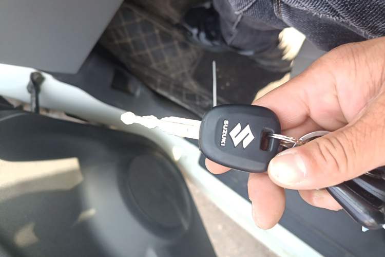 Used Suzuki Alto 2013 Revised Version 1.0L Manual Comfort Edition Vehicle Key