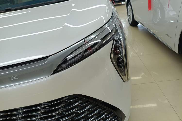 Used Buick Century 2023 2.0T Six-Seater Yinshi Edition