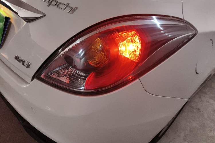 Used GAC Trumpchi GA3 2013 1.6L Automatic Luxury ESP Version
