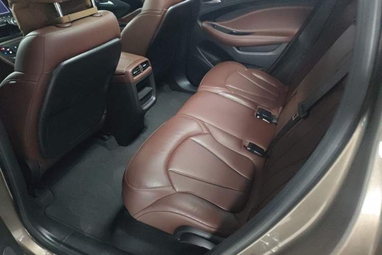 Used Buick Envision 2019 28T Four-Wheel Drive Luxury Version China V Standard
