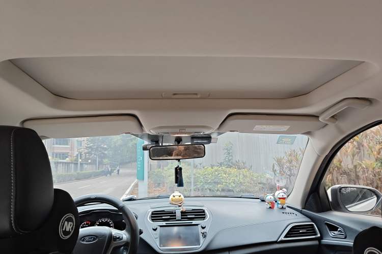 Used Ford Escort 2017 Happiness Edition 1.5L Automatic Fashion Version