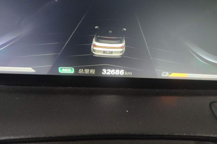 Used NETA U 2021 Pro 500 Global Edition Odometer Close Up