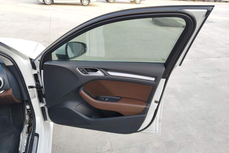 Used Audi A3 2014 Sportback 40 TFSI S line Comfort Model
