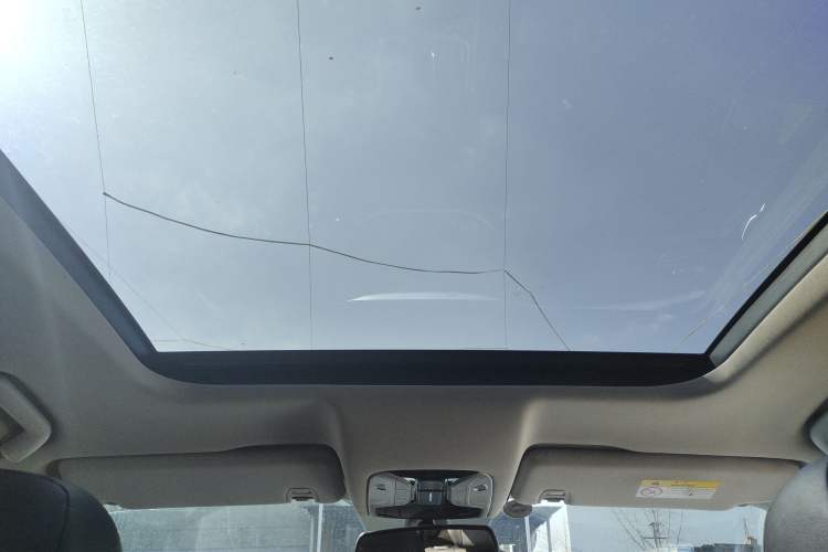 Used GAC Trumpchi GS8 2017 320T Two-Wheel Drive Luxury Smart Connectivity Version (7 Seats)
