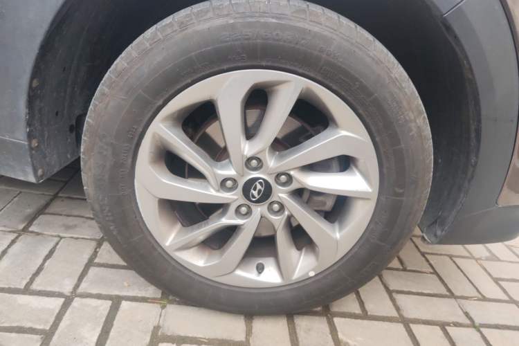 Used Hyundai Tucson 2015 1.6T Dual-Clutch Two-Wheel-Drive Smart Model