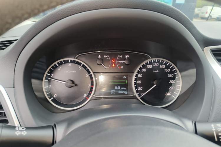 Used Nissan Sylphy 2018 1.6XV CVT Deluxe Edition Instrument Cluster