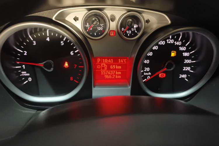 Used Ford Focus 2009 Sedan 1.8L Automatic Fashion Edition
