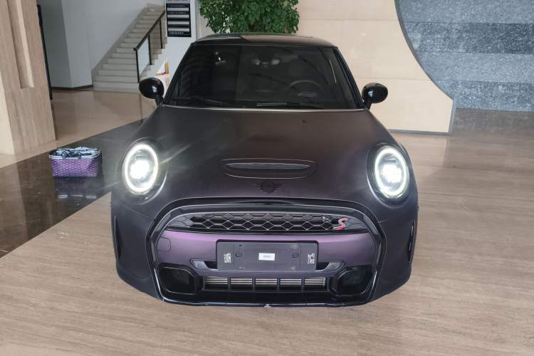 Used MINI 2023 Updated 2.0T COOPER S Artist Front