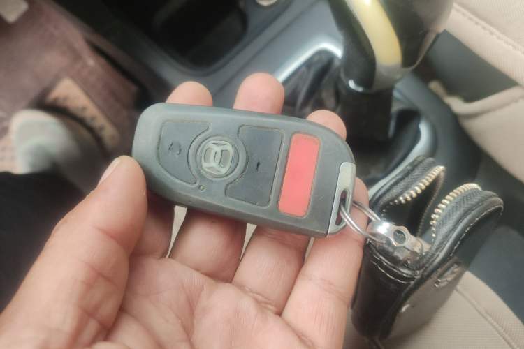 Used Suzuki Liana A6 2014 Sedan 1.4L Manual Dream Edition
